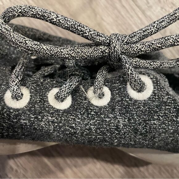 ALLBIRDS The Wool Runners Heathered Gray Wool Sneakers - Picture 8 of 11